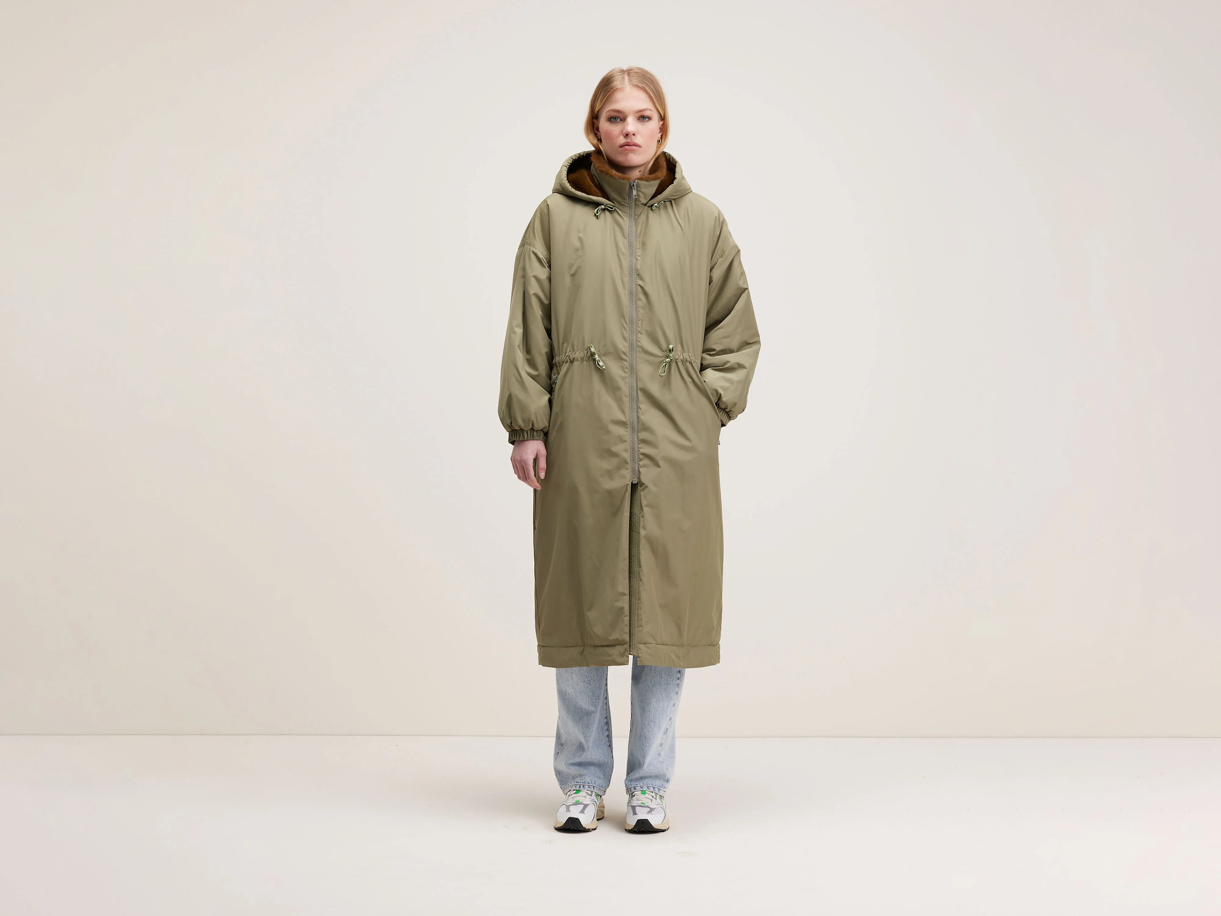 Hosfo Coats (251 / W / JEEP)